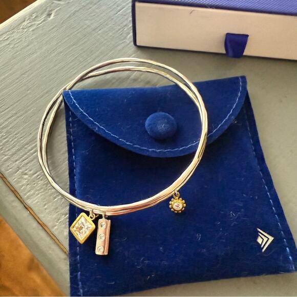 Silpada 925 Sterling Silver Bangle & Gold Tone Charms Bracelet NEW - Picture 2 of 9